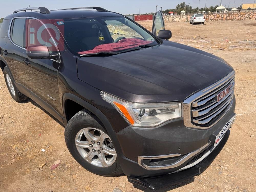 GMC Acadia